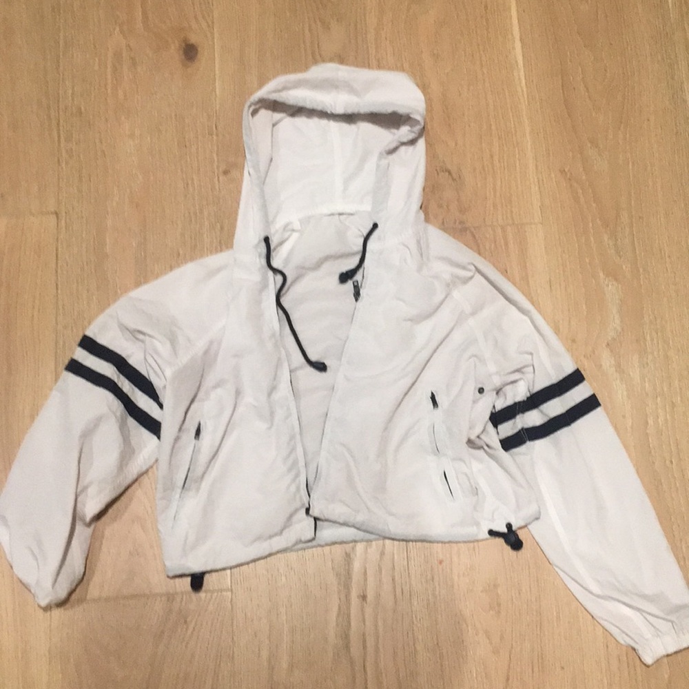 brandy melville white jacket